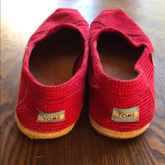 Slippers - Picture 2 of 3